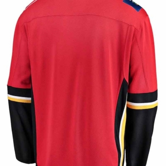 Brand New NHL Calgary Flames Jersey All Sizes Available Clearance - Picture 2 of 2